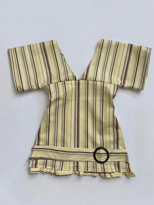 “Banana” V-Shape Open Sleeve Top